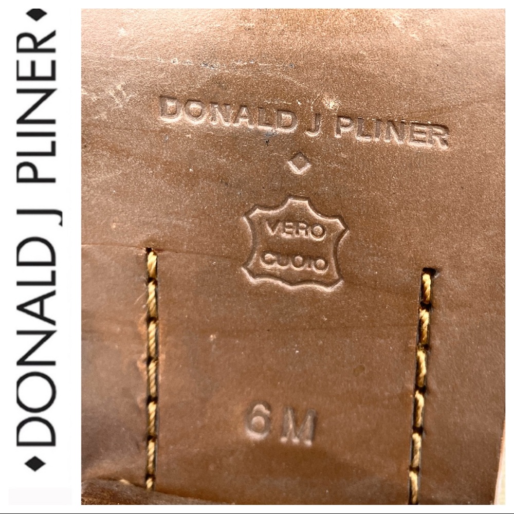 💕SALE💕 Donald J Pliner Taupe Suede Buckle Boots - Picture 8 of 10